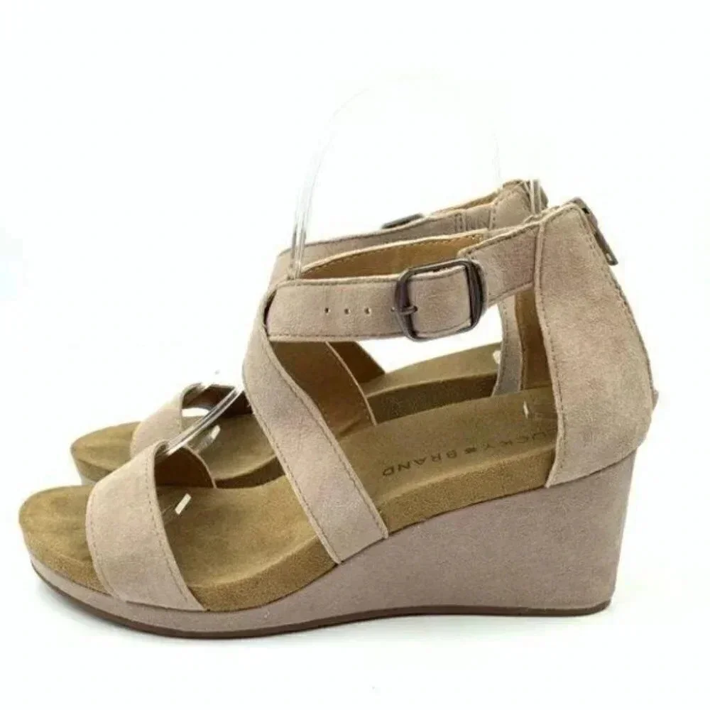 Lucky brand wedges size 6 36 Kenadee taupe suede